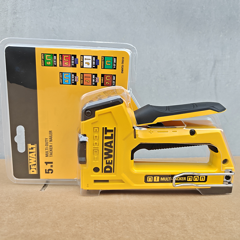DeWALT DWHT0-TR510 Pistola de  - Stapler Heavy Duty avaliação e preço